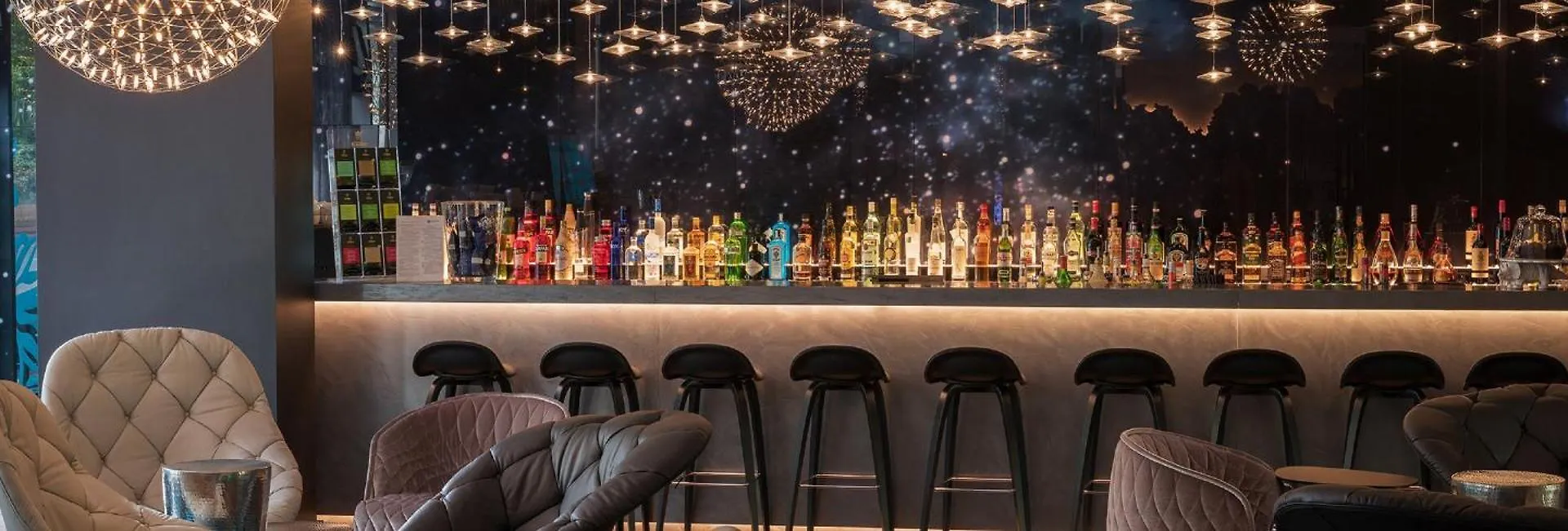 *** מלון Motel One Berlin-Tiergarten גרמניה