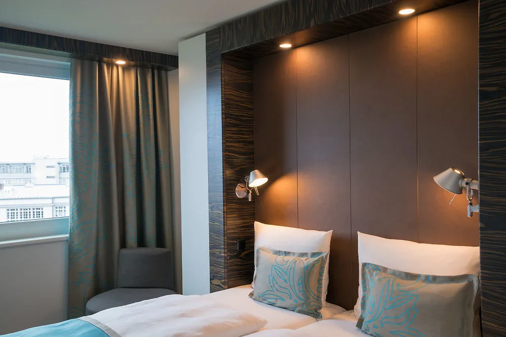 Hotel Motel One Berlin-Tiergarten