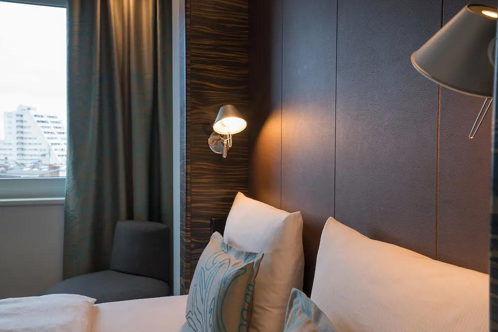 מלון Motel One Berlin-Tiergarten