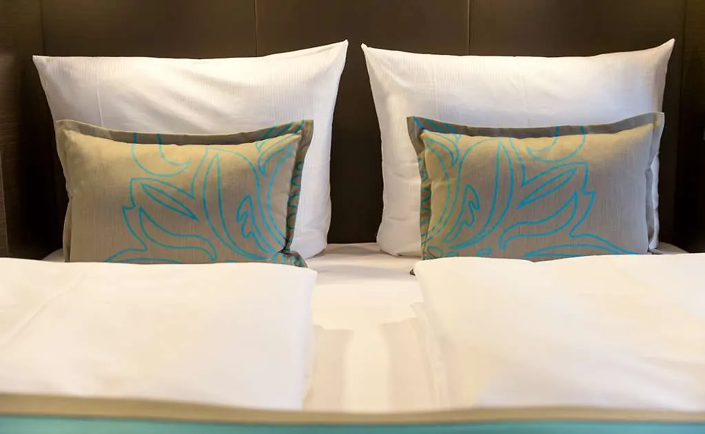 מלון Motel One Berlin-Tiergarten